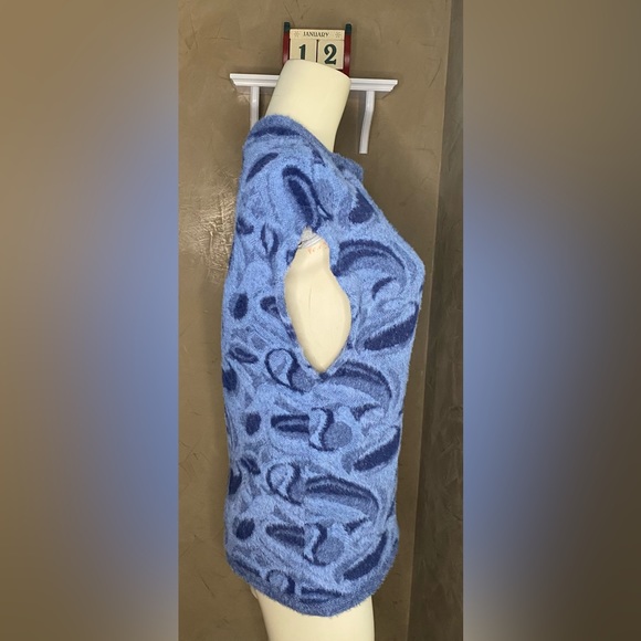 Zara Jacquard Blue Fuzzy Eyelash Knit Sweater Vest size Small - Picture 5 of 10